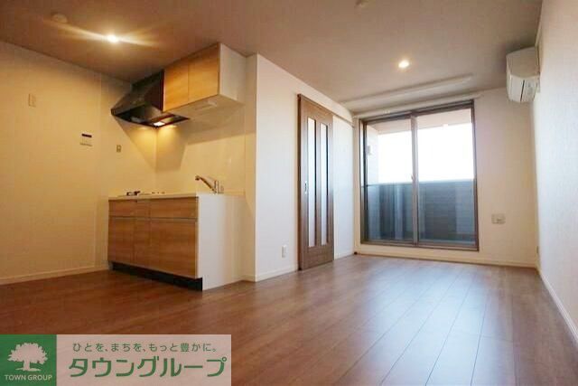 居室・リビング　お問合せはタウンハウジングまで！※現地待合わせ相談可能
