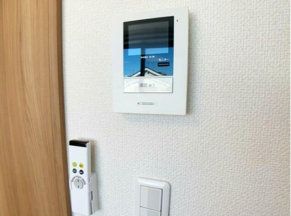 セキュリティ　モニター付きインターホンです