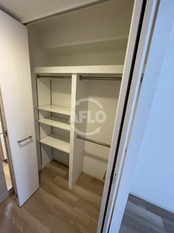収納　アーバネックス本町　クロゼット