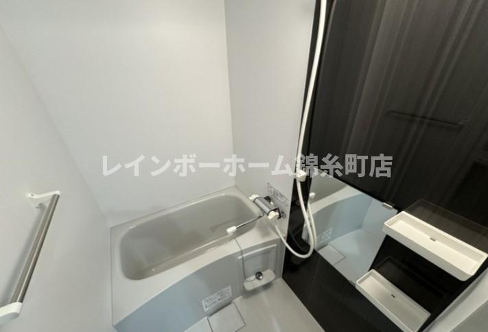 バス・シャワールーム　※建築中のため参考写真となります。