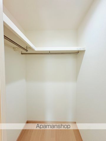 地下鉄御堂筋線 西田辺駅 徒歩10分 3階建 築1年の内装写真