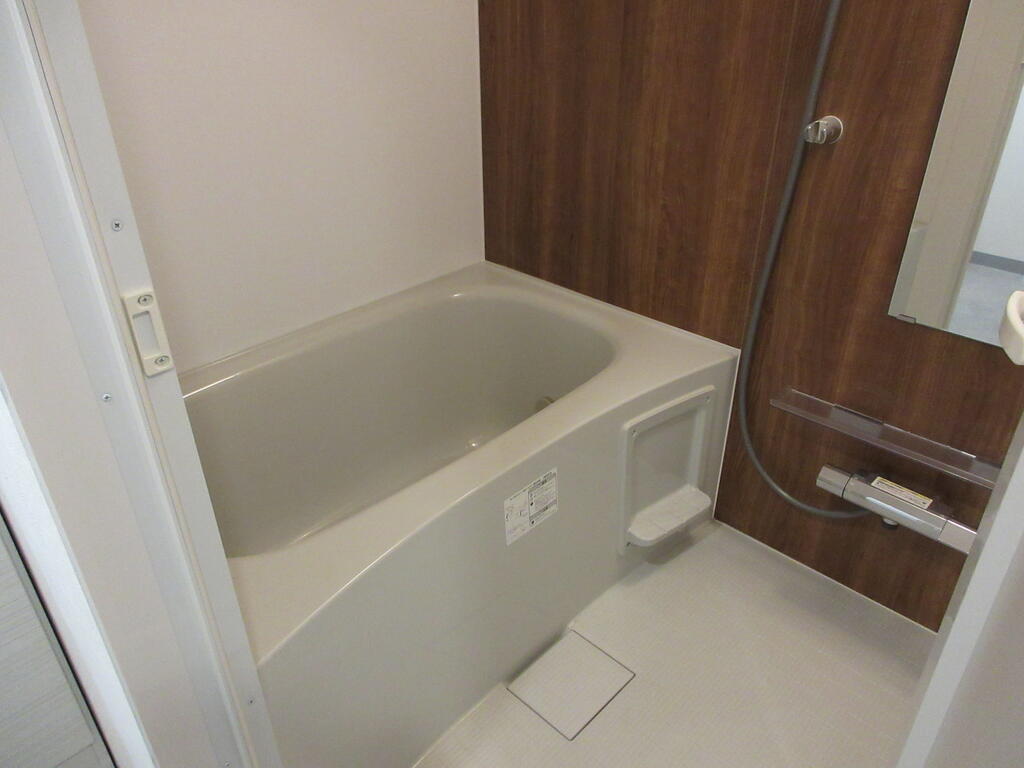バス・シャワールーム　※新築時写真です。現況を優先させていただきます。