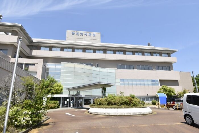 病院　社会医療法人新潟臨港保健会新潟万代病院（病院）まで852m