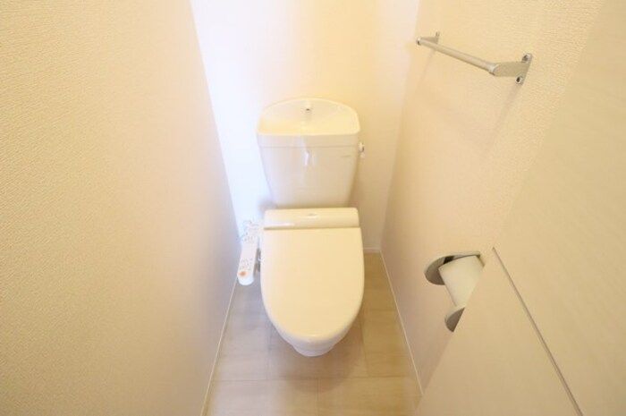 トイレ　シンプルで使いやすいトイレです
