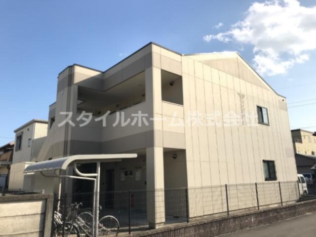 建物外観　外観写真（昼）