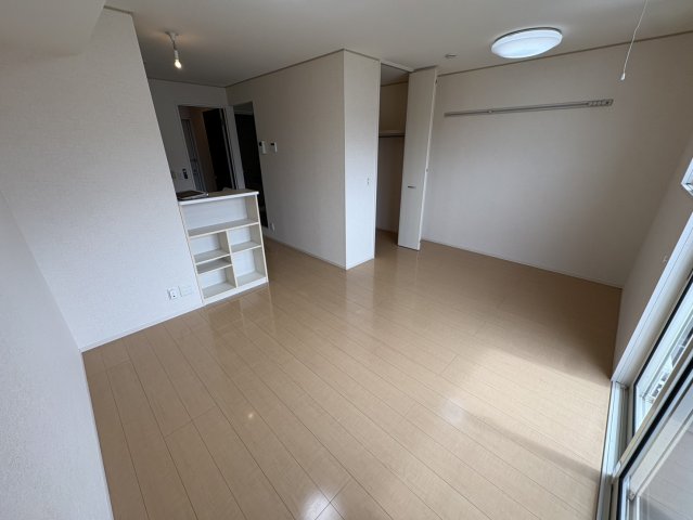 プレミール北口の居間写真