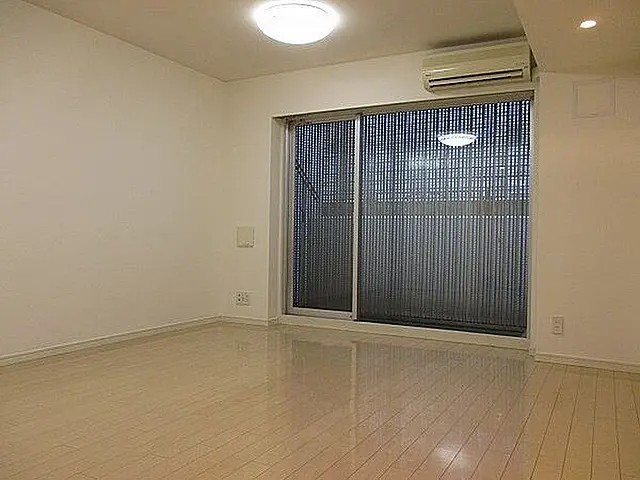 居室・リビング　※同建物別号室