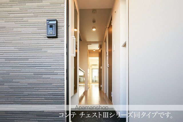 アウグーリIの玄関写真
