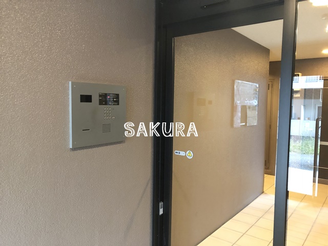 セキュリティ　女性の方でも安心のモニター付きオートロック♪