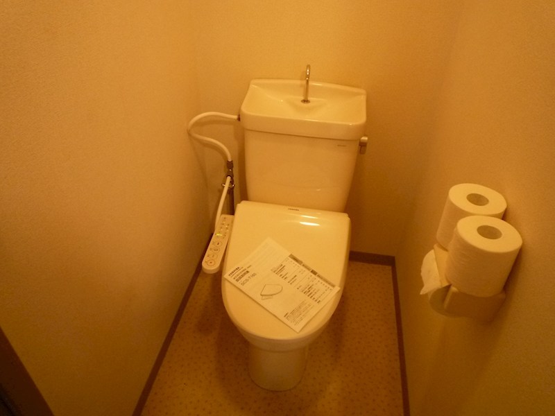 メイビル・厚木のトイレ写真