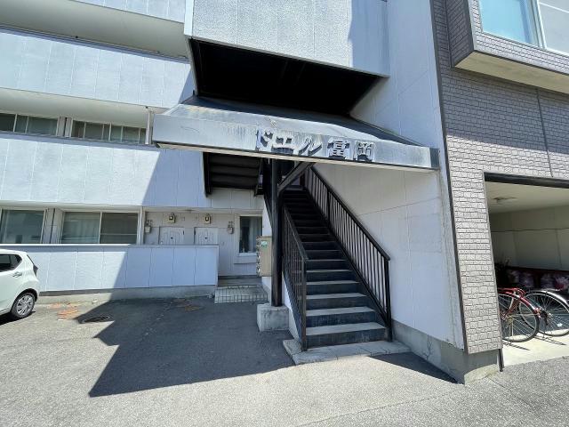 エントランス　エントランス部分