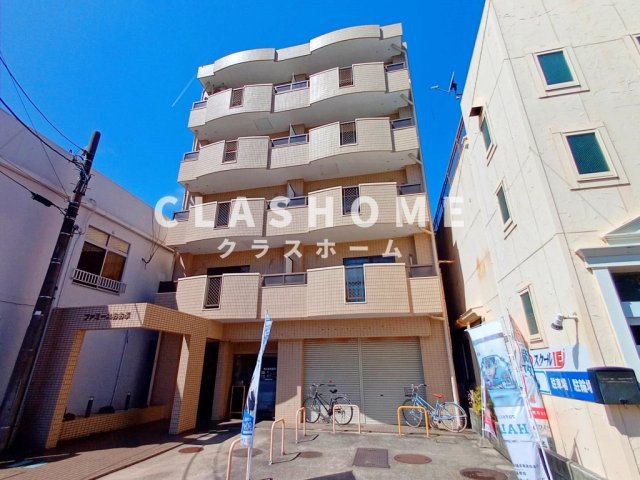 大府市中央町のマンションの建物外観