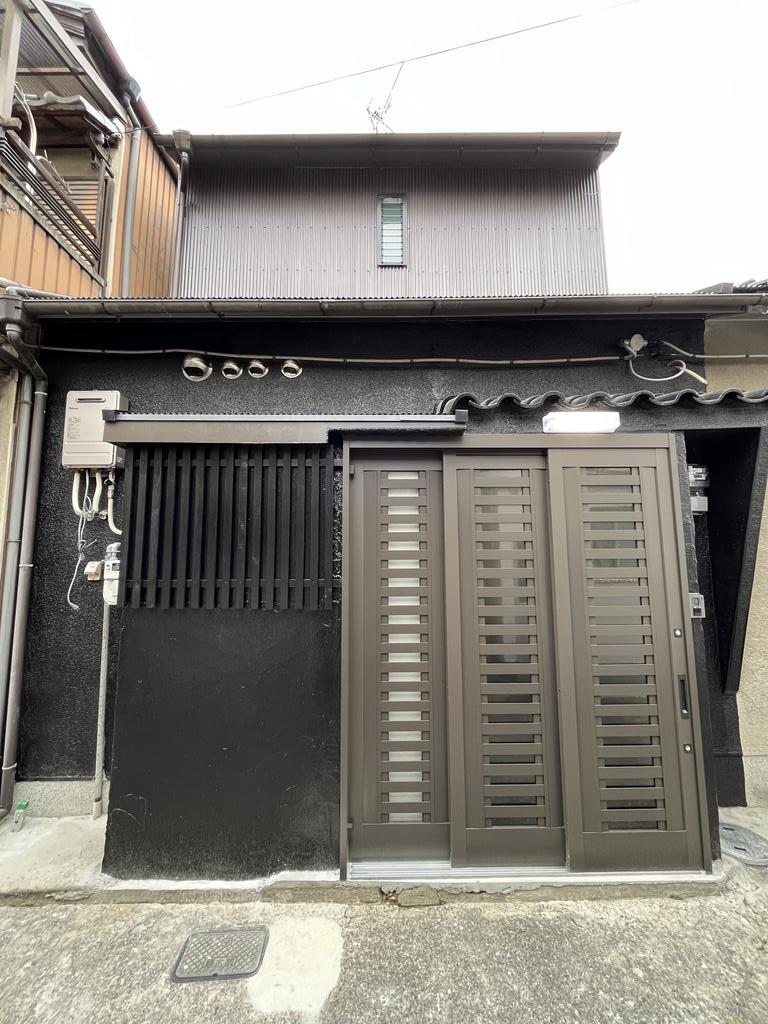 大阪堺｜東浅香山町リノベテラスの建物外観