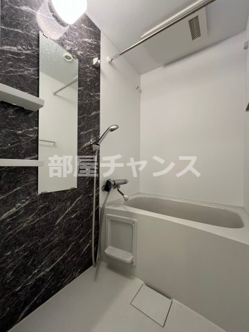 バス・シャワールーム　お風呂です