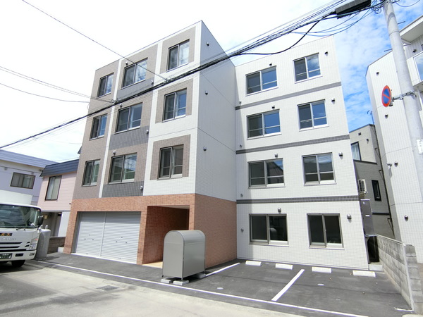 北海道札幌市厚別区厚別中央三条２（マンション）の賃貸物件の外観
