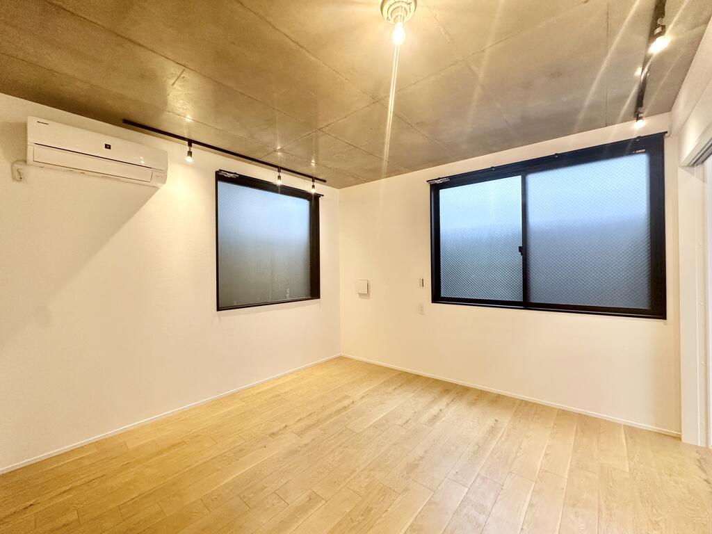 その他部屋・スペース　２面採光
