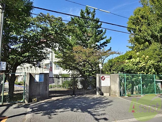 【豊中市春日町のアパートの小学校】