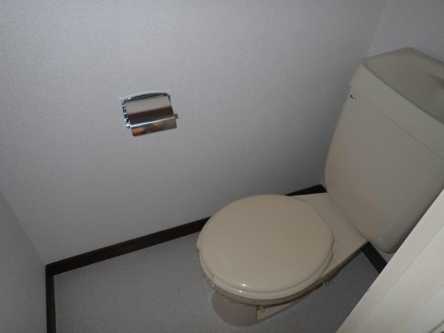 トイレ　同型
