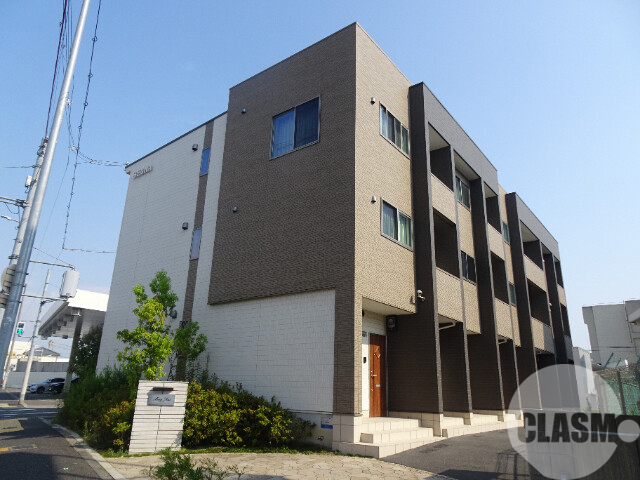 堺市堺区大仙西町のアパートの建物外観