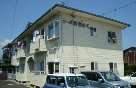 コーポみちのくの建物外観