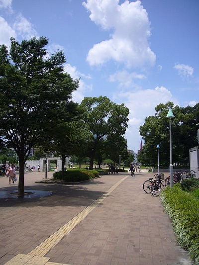 【ファーストフィオーレ東梅田の公園】