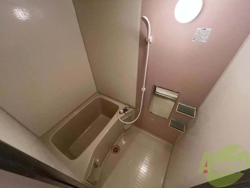 バス・シャワールーム　南向きバルコニー