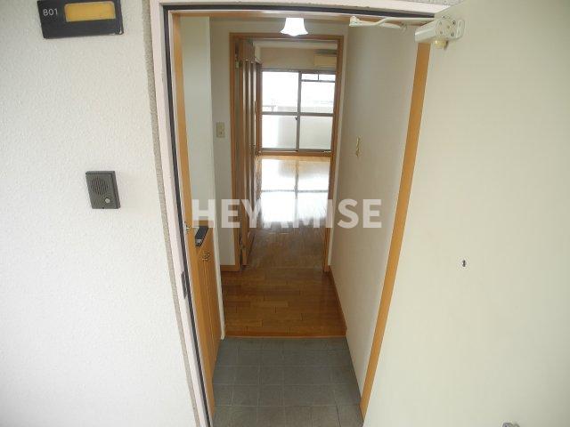 玄関　※室内画像は別号室のもの