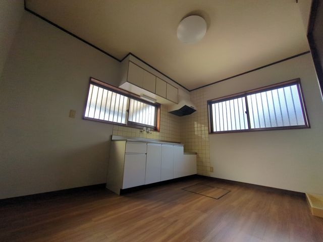 ガーデンピース_内装_0