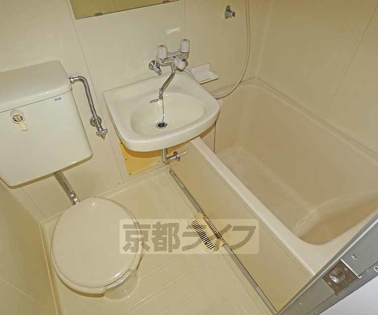 バス・シャワールーム　ユニットバスです。