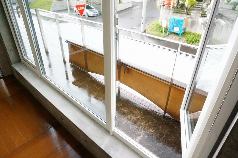 バルコニー　バルコニー