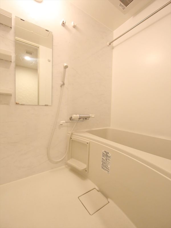 バス・シャワールーム　浴室暖房乾燥機付　お風呂