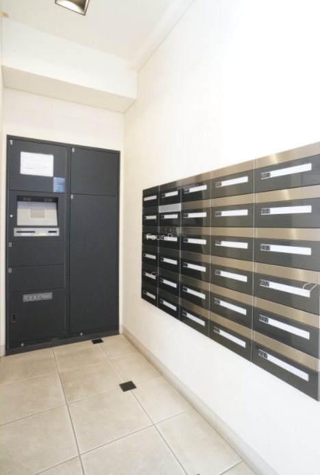 エントランス　★見学予約受付中★