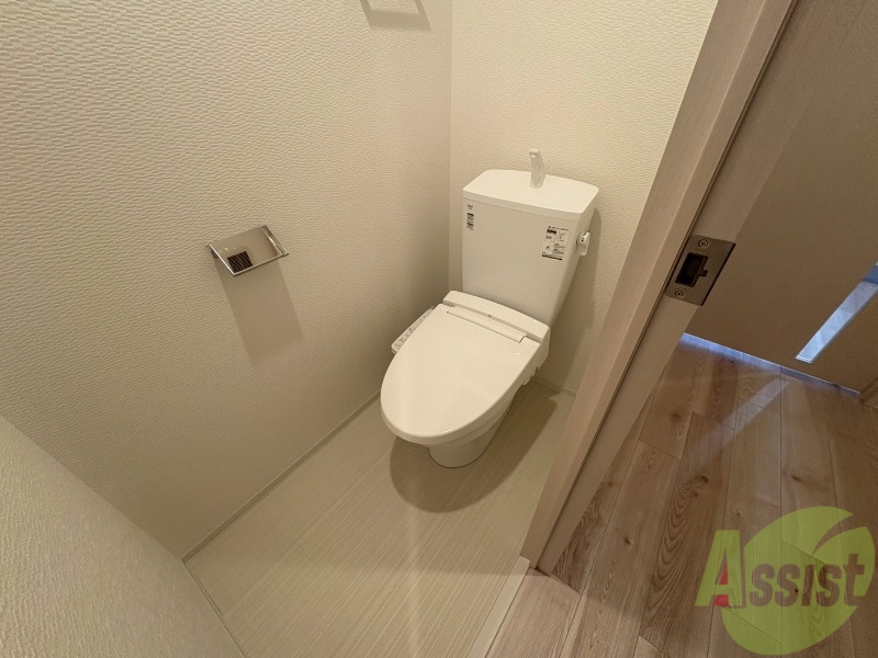 トイレ　トイレです。ウォシュレット付を探している方、おすすめです！