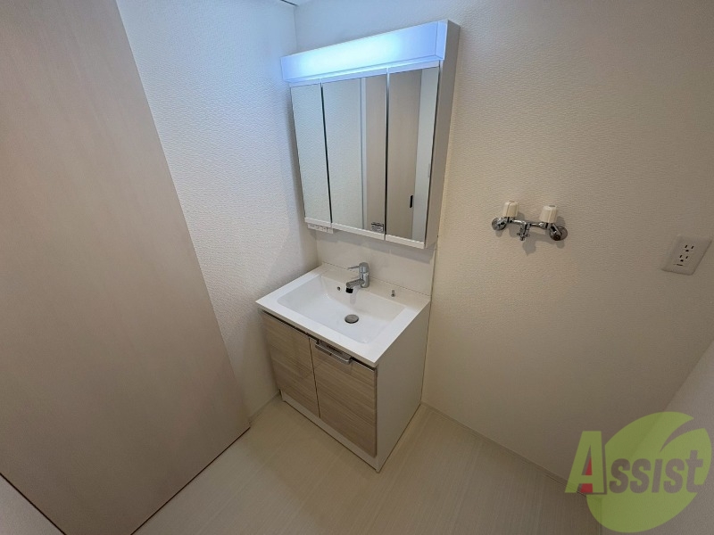 洗面設備　シャンプードレッサーで身支度もラクラクです！