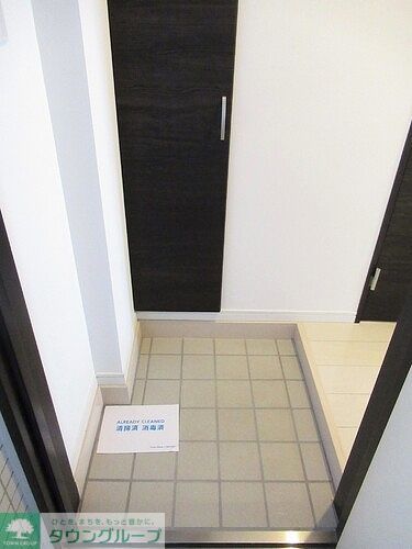 玄関　玄関（内）※前回募集/2021年11月の写真