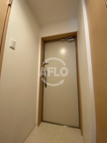 玄関　ラ・フォルム与力レジデンス　玄関