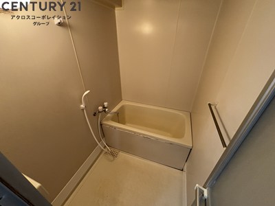 バス・シャワールーム　バストイレ別でおすすめです！