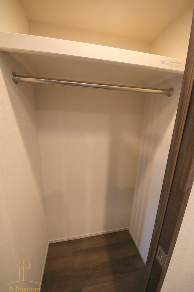 収納　ザ・パークハビオ同心