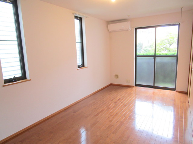 居室・リビング　☆洋室8.5帖☆