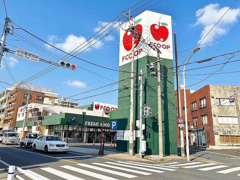 スーパー　☆エフコープ戸畑西店(営業時間9：30-20：00)（スーパー）まで570m