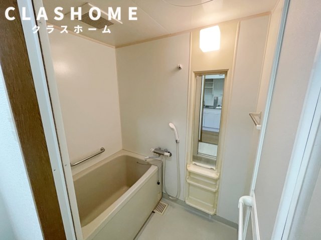 バス・シャワールーム　同物件の別部屋になります。