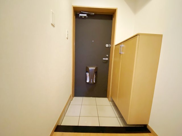 玄関　別号室の参考写真です。