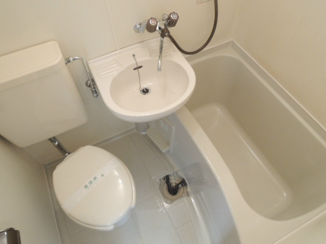 バス・シャワールーム　風呂