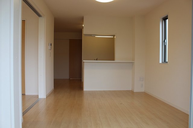 居室・リビング　リビング