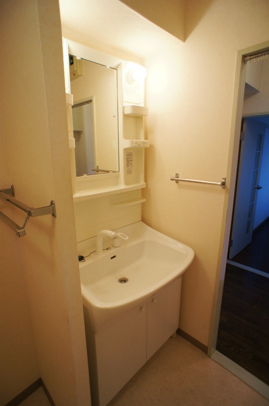 洗面設備　広い洗面スペース