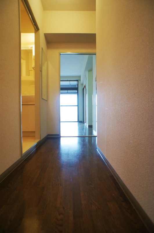 玄関　ゆったりとした玄関です