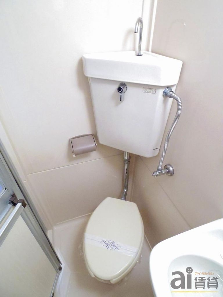 トイレ　※同仕様写真です