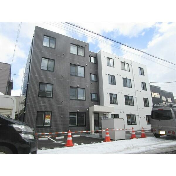 建物外観　☆物件名【アレスタ】とお伝え下さい！