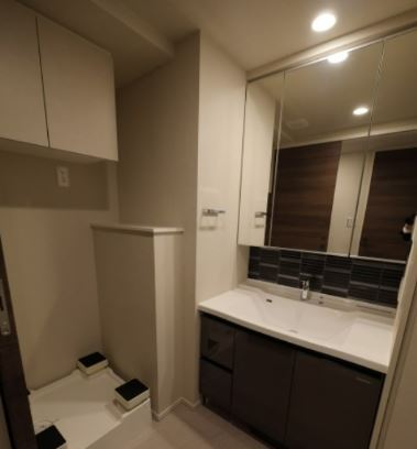 洗面設備　※別部屋の参考写真です。