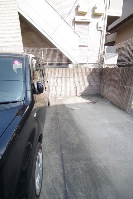 駐車場　★駐車場★
